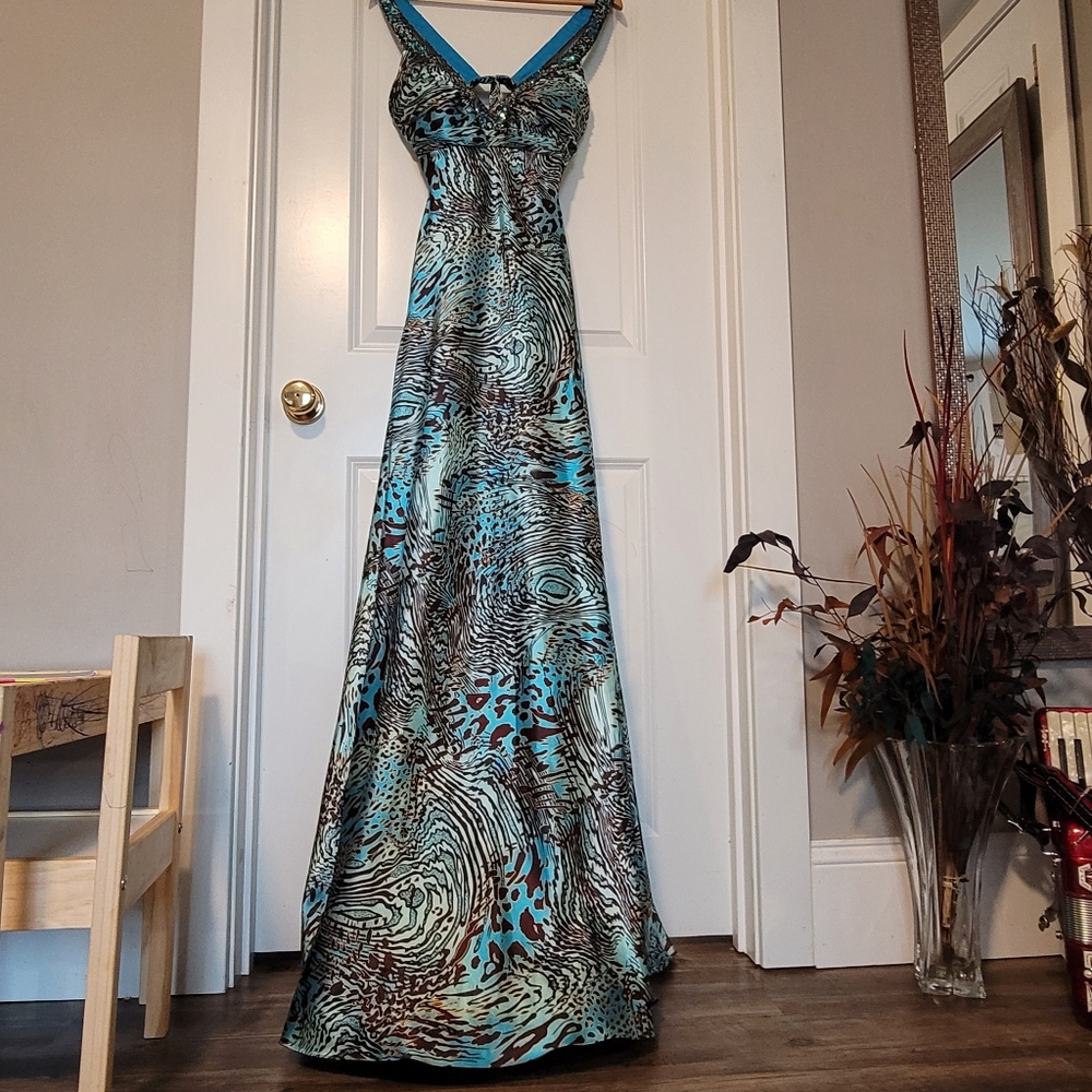 David's bridal maxi dress sz 8 turqoise&brown bridesmaid/prom dress